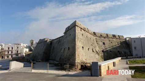 Incontri a Mola di Bari